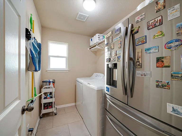 13717 Long Shadow Dr — Photo 28