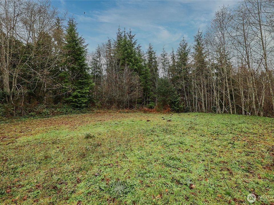 2nd image of 124 Old Hill Road