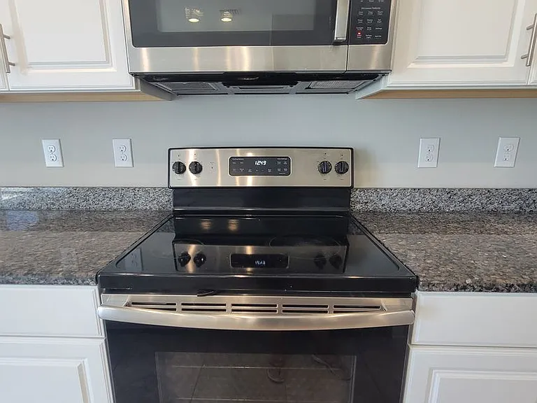 7113 Grand Elm Dr — Photo 11