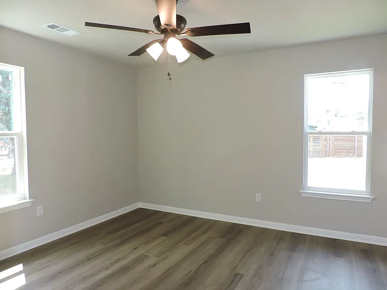 6908 Rufus Dr — Photo 35