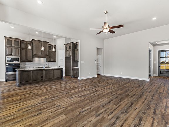 4th image of 139 Pradera Ridge