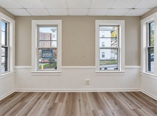 11 Winslow Street, Worcester, MA 01609