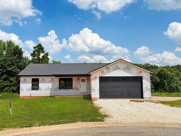 207 Willow Dr, Gerald, MO 63037