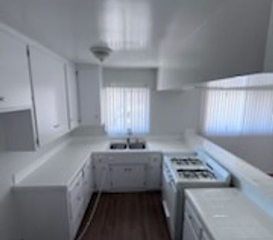 2nd image of 14514 S Berendo Ave #3B-1Ba