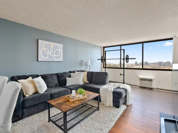 55 S Kukui St APT D2410, Honolulu, HI 96813