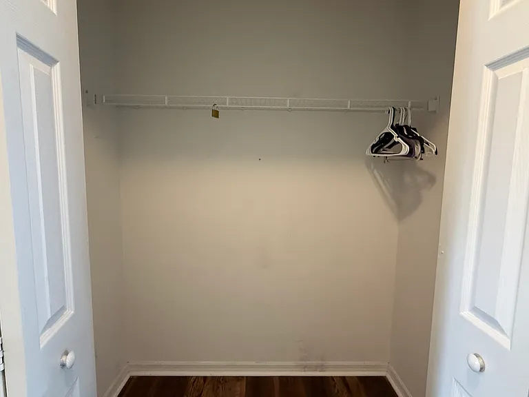 554 Bristol Cir — Photo 25