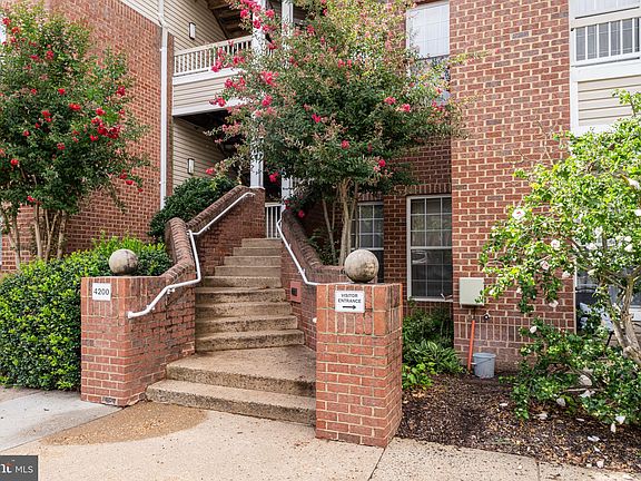 3rd image of 4200 Mozart Brigade Ln #C-4200c