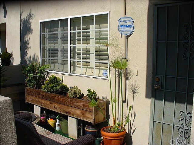 1st image of 7050 S La Cienega Blvd APT 4