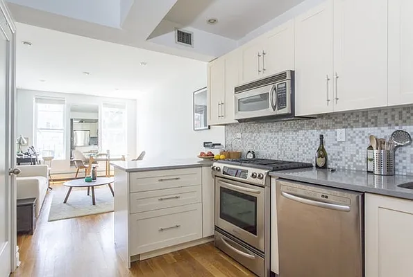 Rented by Compass | media 8