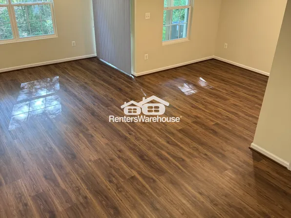 7524 Stonehouse Run Dr, Glen Burnie, MD 21060