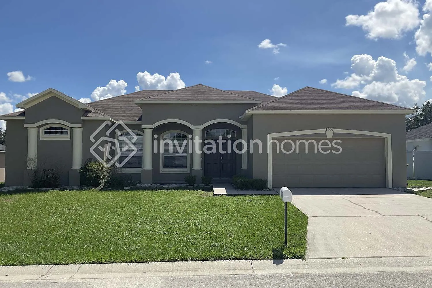 4057 Byrds Crossing Dr Lakeland, FL 33812 — Photo 1