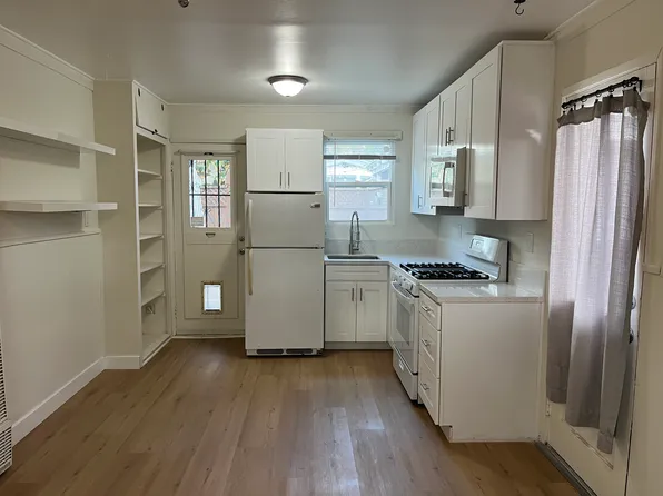 3610 44th St, San Diego, CA 92105