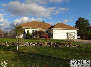 1270 Tonda Dr, Ortonville, MI