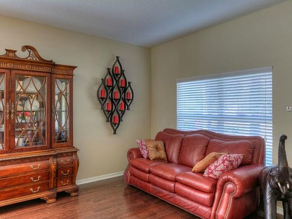 5th image of 5914 Lilac Lake Dr