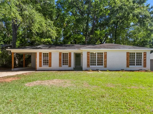 3645 Mayfair Dr, Tuscaloosa, AL 35404