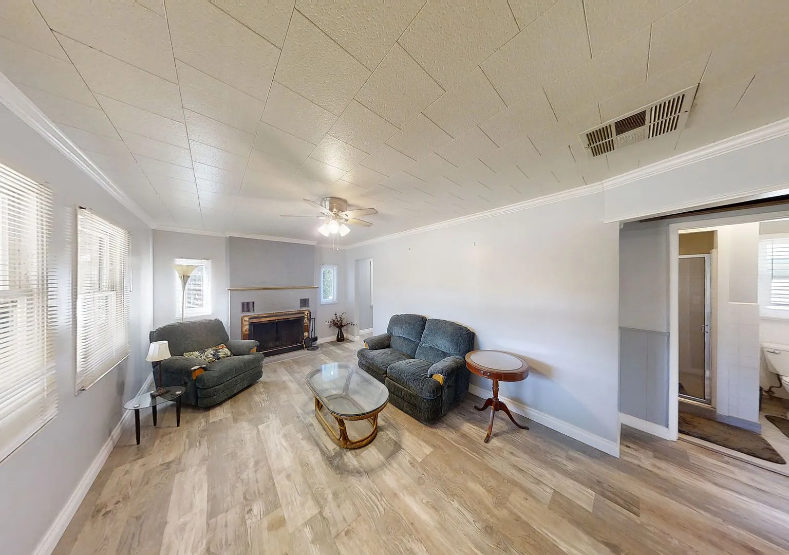 Cute 2 bed 1 bath ADU Yucaipa, Ca. — Photo 3