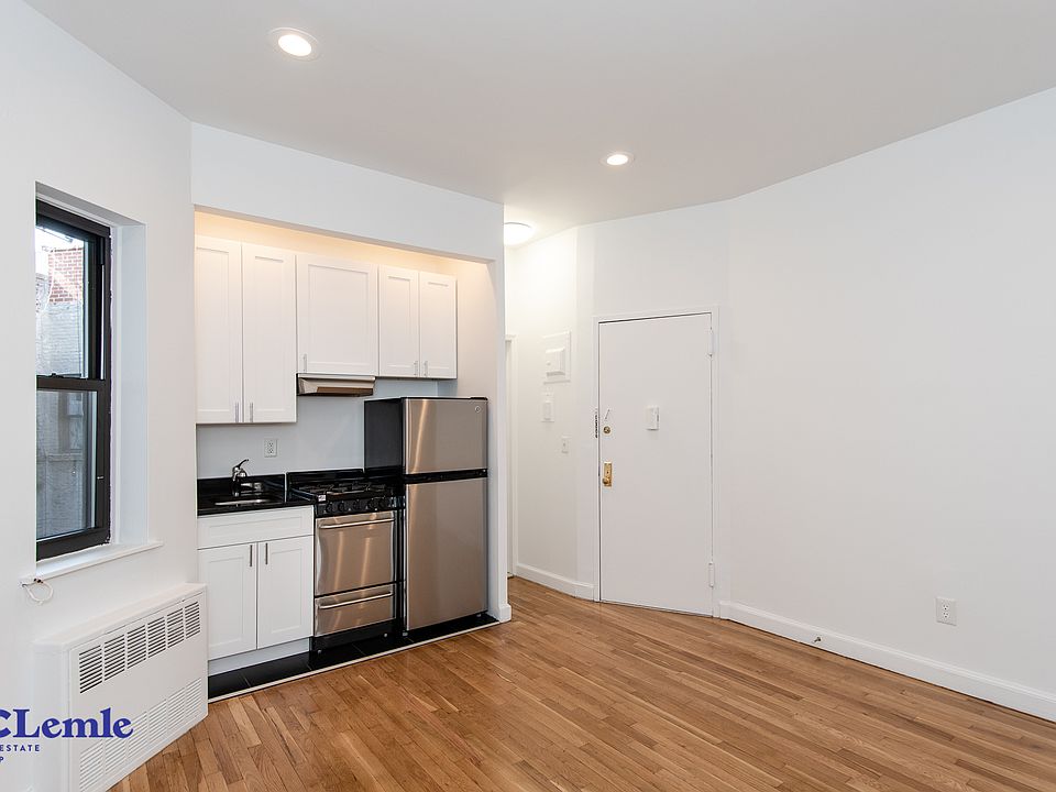 1st image of 1592 2nd Ave #5RS