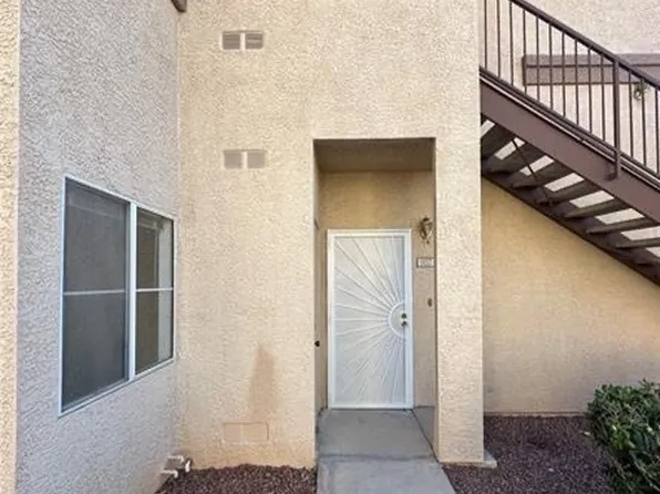 8501 W University Ave Unit 1057, Spring Valley, NV 89147