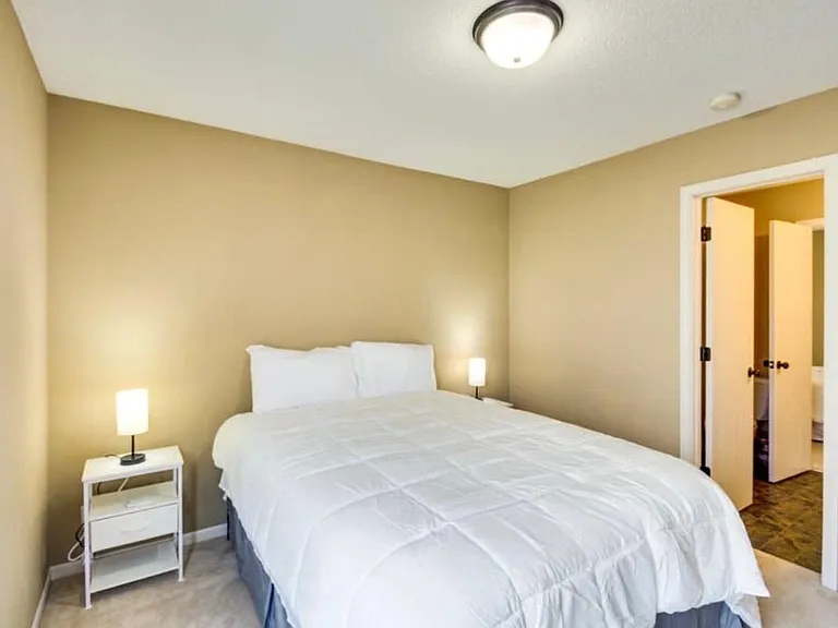 2230 SW Suncatcher Rd — Photo 16