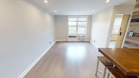 Rented by Metro Garden Realty NYC