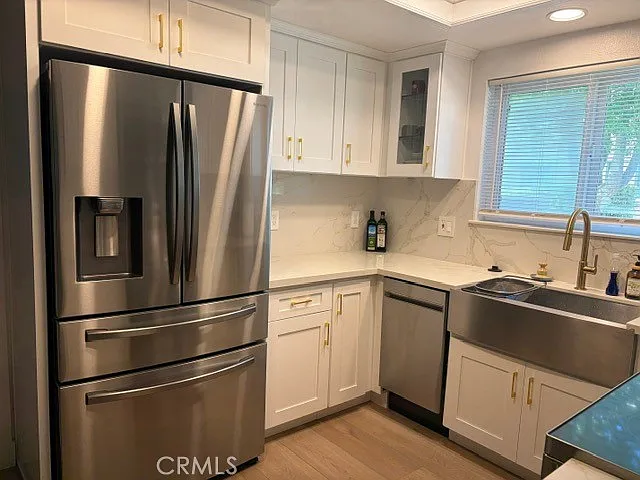 1 bed, 800 sqft, $3,000 — Photo 3