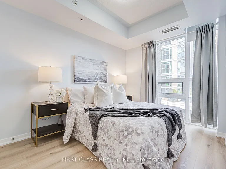 68 Abell St #527 — Photo 25