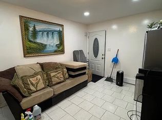 173 Maple Pkwy #1, Staten Island, NY 10303