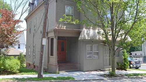 99 Governor St #1 Photo 1