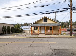 201 SE 1st St, Winlock, WA 98596