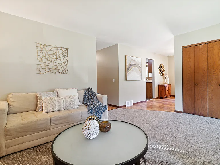 6312 Exchange St — Photo 7