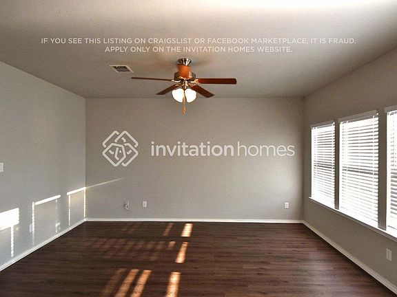 5th image of 1405 Castle Creek Dr