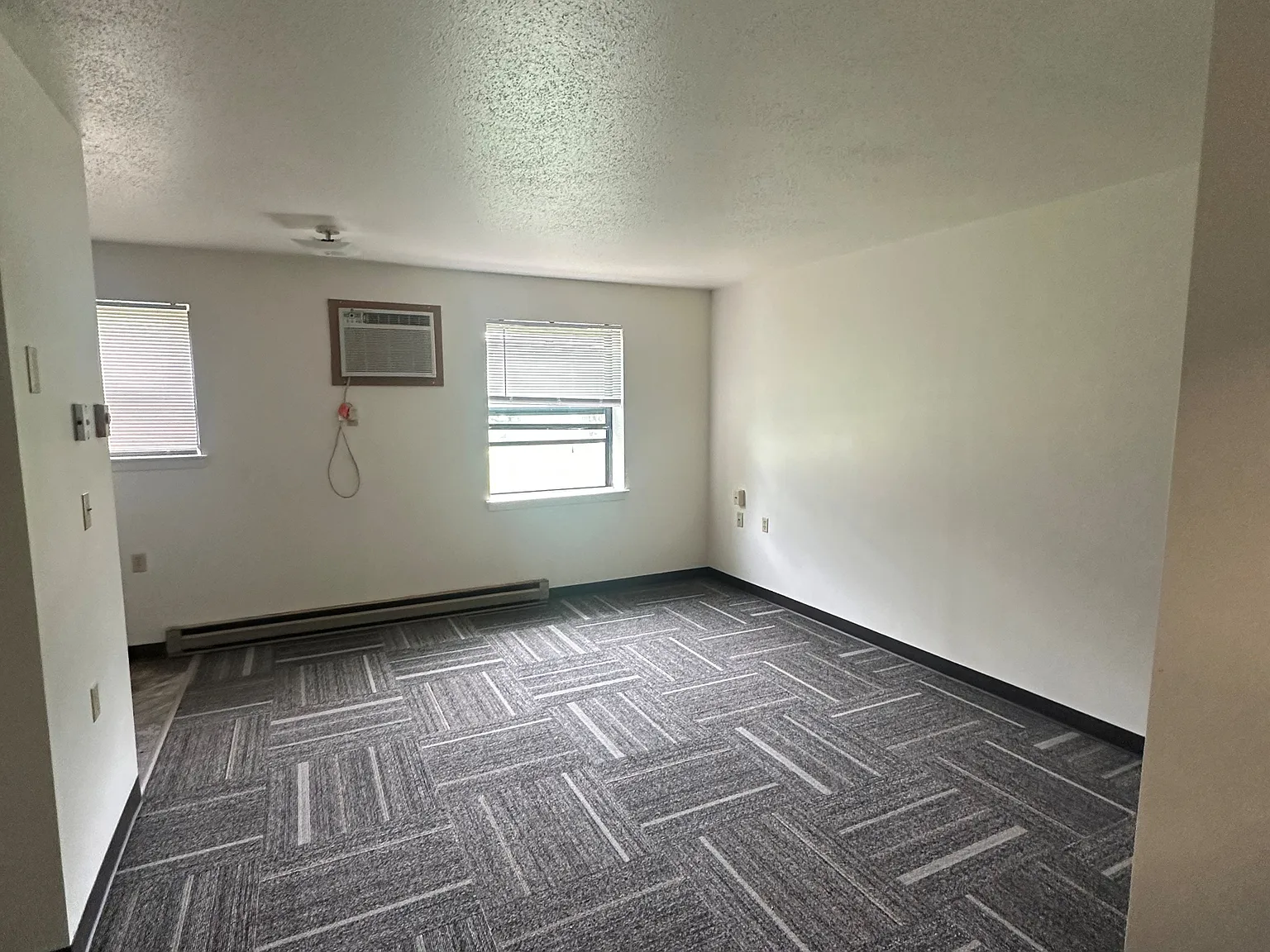 1 bed, $600 — Photo 2