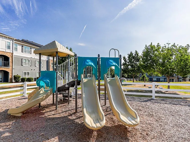 Parc at Flowing Wells Apartment Homes — Photo 20