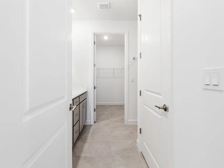 6435 Seabright Ter — Photo 17