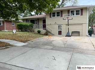 5501 Orcutt Ave, Lincoln, NE 68504