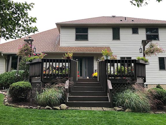 3rd image of 5021 Buttonbush Ln