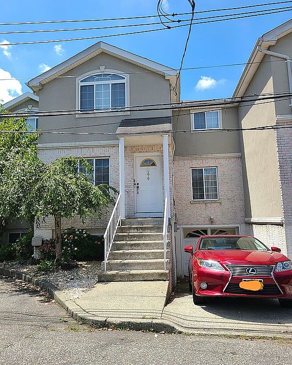 1st image of 24 Krissa Ct