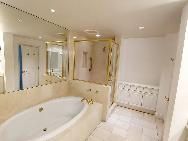 11847 Gorham Ave #201 — Photo 13