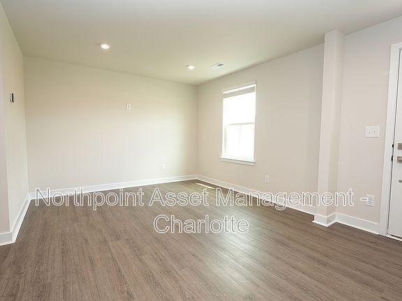 2nd image of 1236 Newell Towns Ln