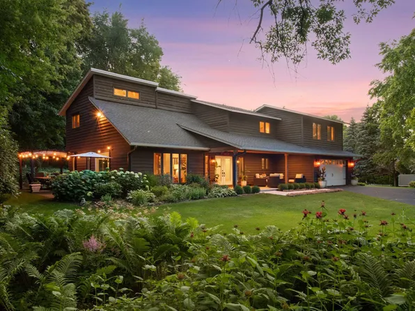 4430 Shady Ln, Mound, MN 55364