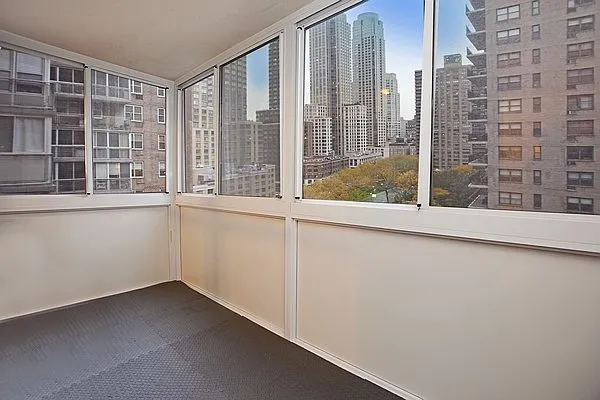 Sold by Raz Realty | media 14