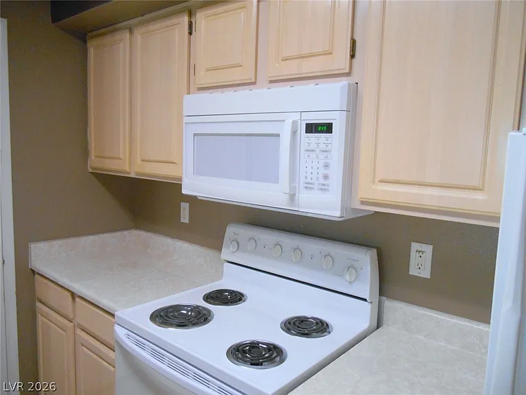 555 E Silverado Ranch Blvd #1073 — Photo 6