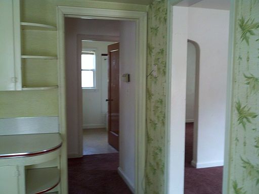 5th image of 540 N Ave E