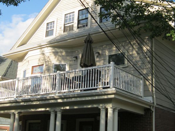 153 Governor St #3