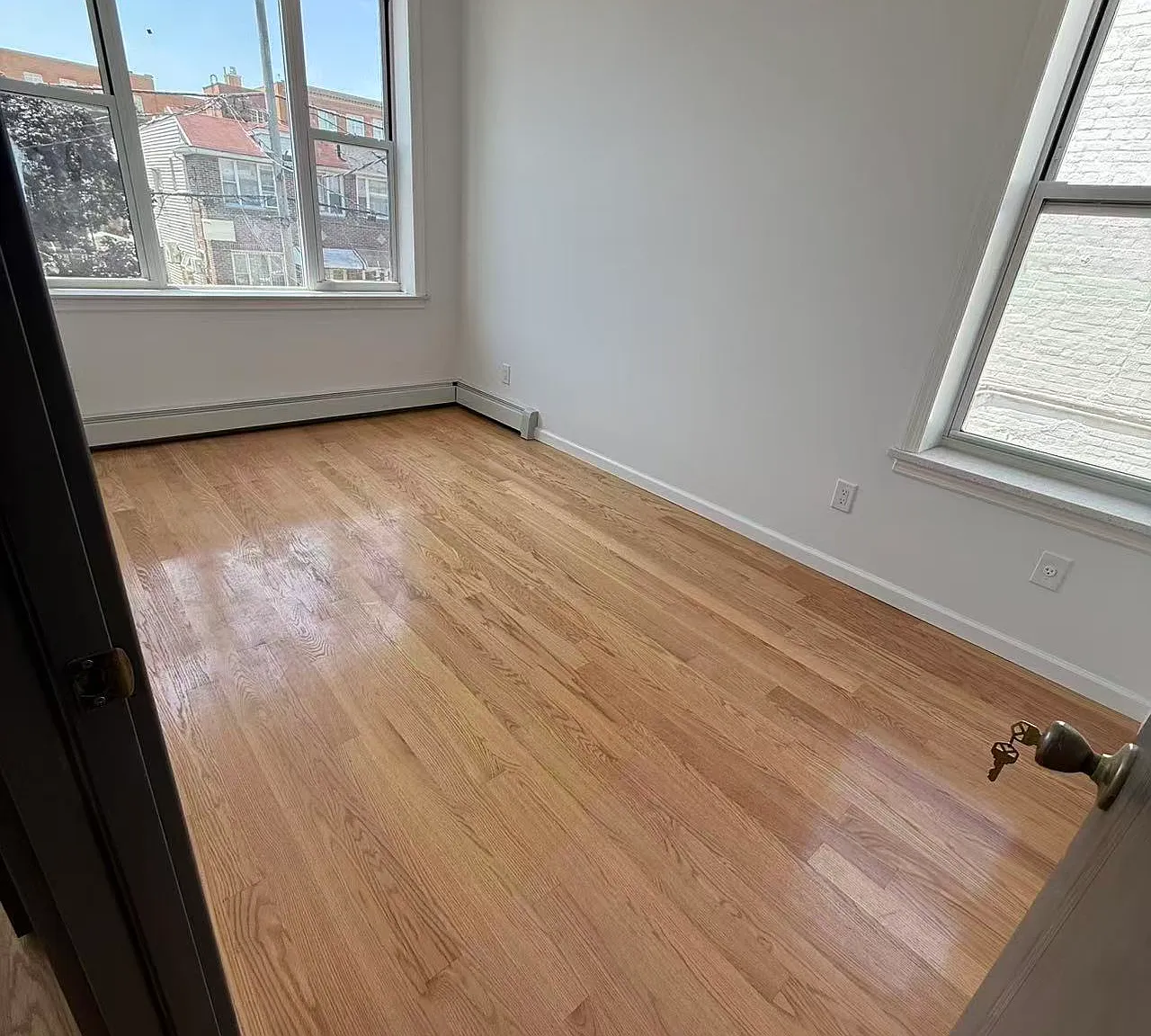 3 bed, $3,500 — Photo 3