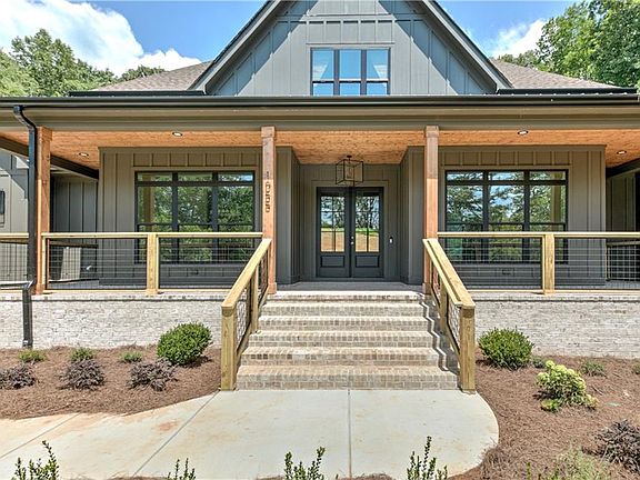 5th image of 144 Bridle Ridge Ln