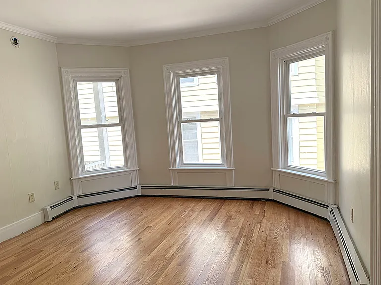 16 Madison St #1 — Photo 9