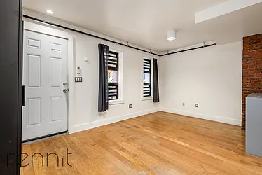 Rented by Rennit Inc.