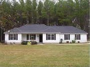 569 Benjamin H Hill Dr W, Fitzgerald, GA 31750