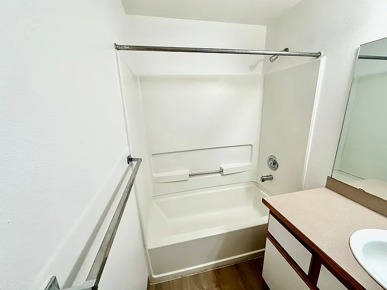 904 Juniper Ave — Photo 18